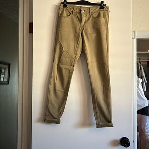 American Eagle khaki skinny jeans